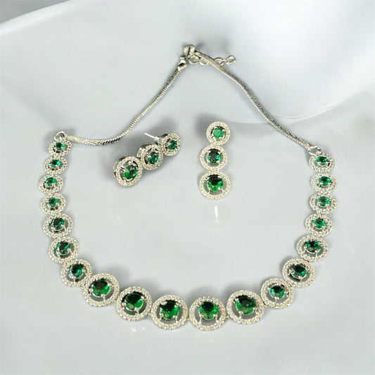 Diani Emerald Touch Silver Neckpiece Set
