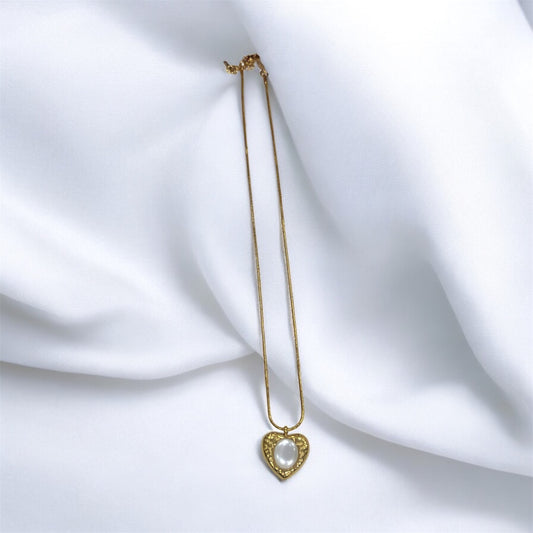 Eternal Heart Pendant Necklace