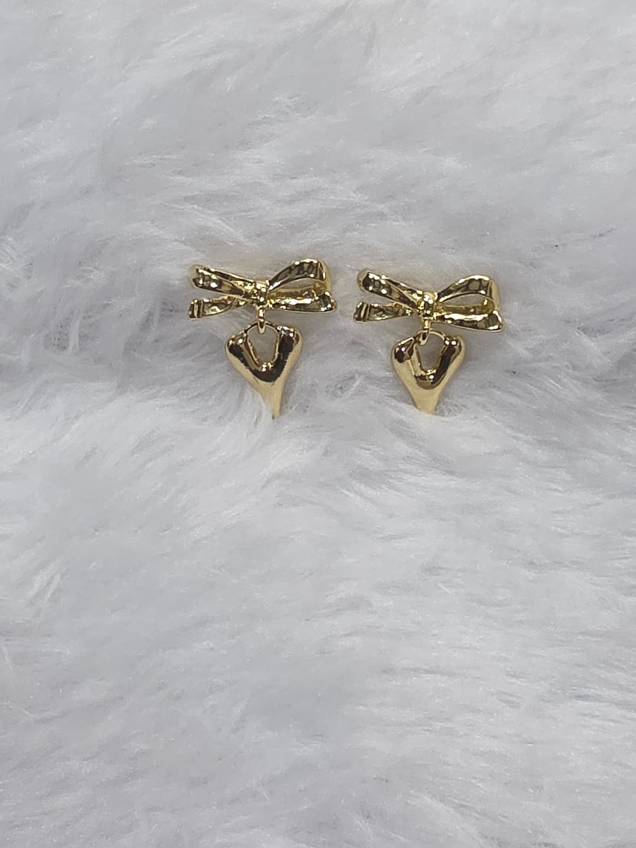 Western Chic Bow & Heart Earrings
