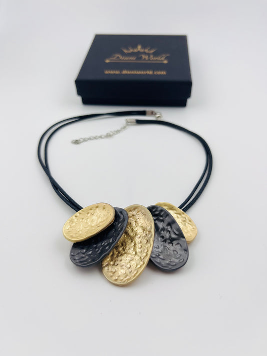 Oval Luxe Cord Necklace
