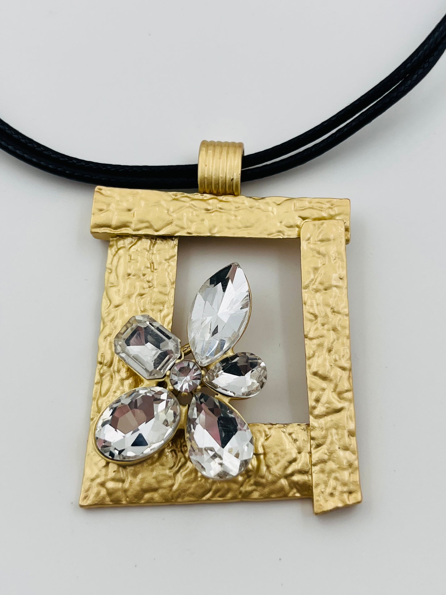 Regal Bar Cord Necklace
