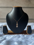 Hearts Statement pendant in rosegold chain