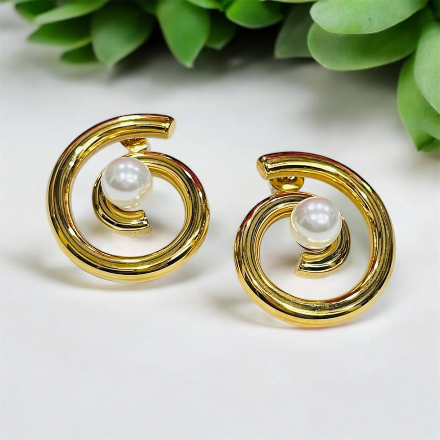 Twirl Pearl Elegance Earrings