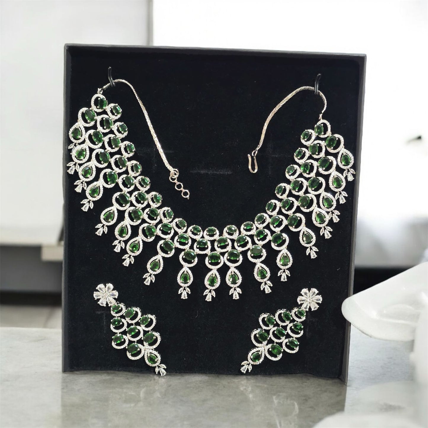 Royal Meadow Set